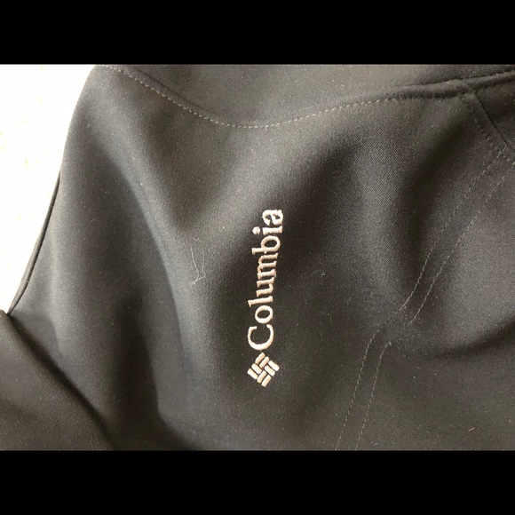 Women’s Columbia Jacket - Picture 2 of 5